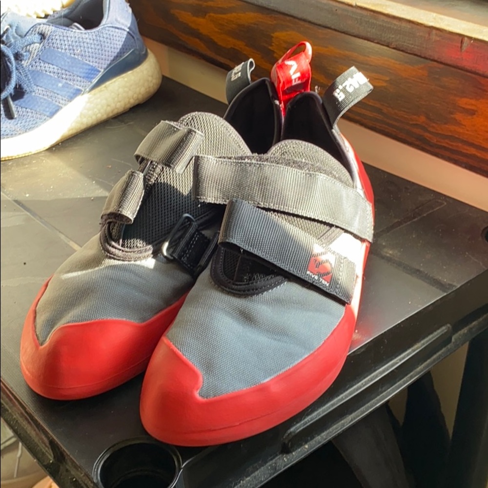 Five Ten 5.10 Men’s Gym Master Climbing Shoes